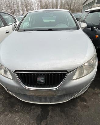 SEAT IBIZA SERIE 6J PER RICAMBI