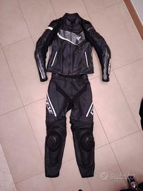 tuta in pelle Dainese da donna 