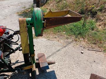 mulino per cereali 