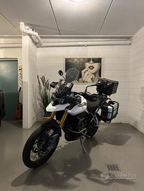 Triumph Tiger 900 Rally Pure White
