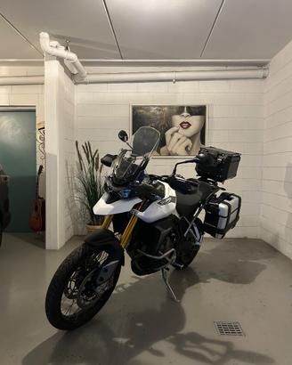 Triumph Tiger 900 Rally Pure White