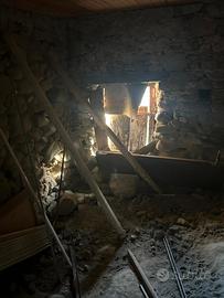 Cantina + appartamento ristrutturato