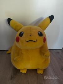 Pikachu Vintage 1999 Peluche Nintendo Hasbro Pokem