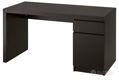 Scrivania IKEA MALM