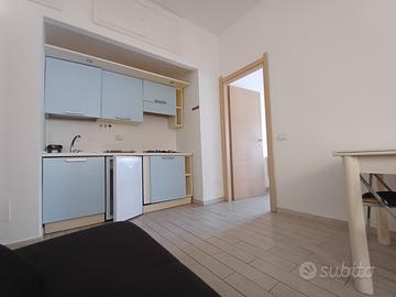 Pressi Palazzo Tirso Via Roma,Nuovo Bivano arredat