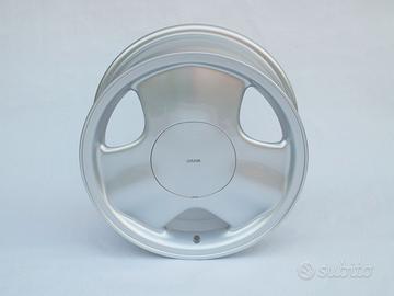 CERCHIO IN LEGA 16 - SAAB 900 - COME NUOVO !!