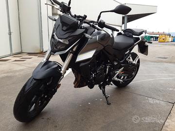 HONDA HORNET 750 (2024)