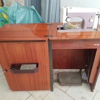 Macchina per cucire Necchi