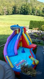 Gonfiabile gioco acqua bambini squalo