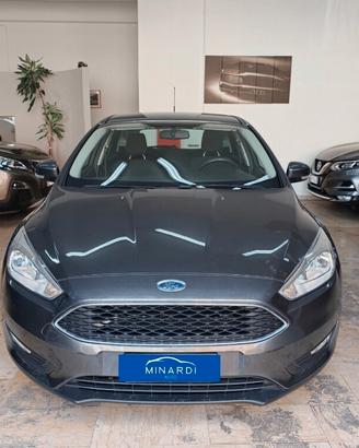 Ford Focus 1.6 120 CV GPL Titanium
