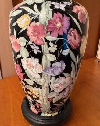 Vaso cinese da tavolo nero decorato fiori delicati