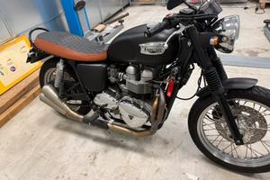 Trimph Bonneville 790cc