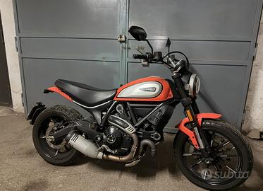 Scrambler Ducati 800
