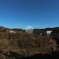 CASA SEMINDIPENDENTE A MONTICELLO D'ALBA