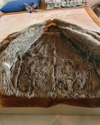 Montone donna con interno pelliccia
