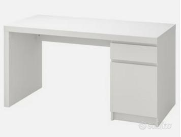 Scrivania 140x65