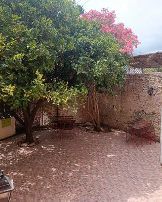 Loano centro con giardino