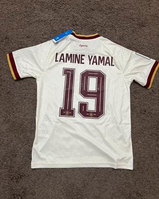 Lamine Yamal Football Shirt Spagna