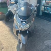 Suzuki Burgman 250 k7