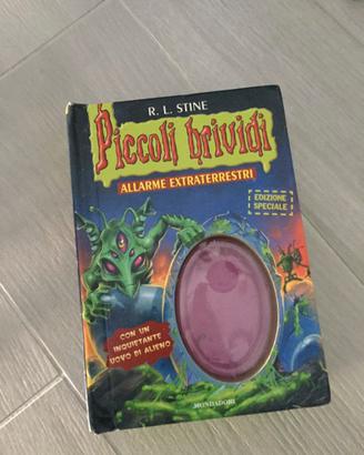 3606NN-Libro Piccoli Brividi Allarme Extraterrestr