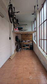 Garage per macchina piccola o moto in via Platina