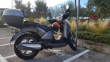 APRILIA SCARABEO 250 GT
