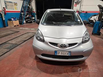Toyota Aygo 1.0 12V VVT-i 5 porte Sol