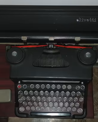 macchina da scrivere olivetti m40/3