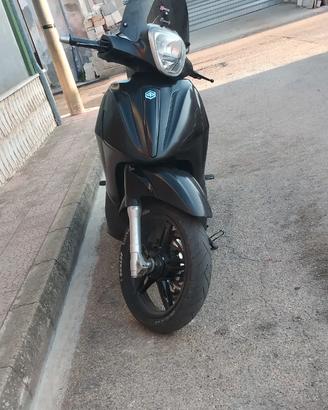 Beverly 125/350