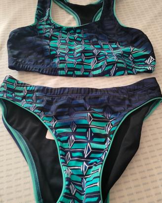 Costume donna per  piscina 
