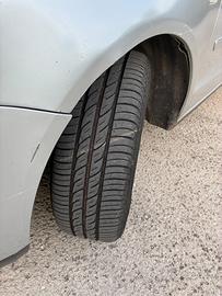 Quattro gomme Firestone