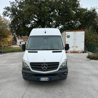 Mercedes-Benz Sprinter 316