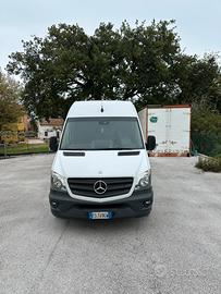 Mercedes-Benz Sprinter 316