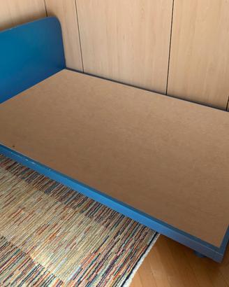 Letto una piazza e mezza 120x200 piano in legno