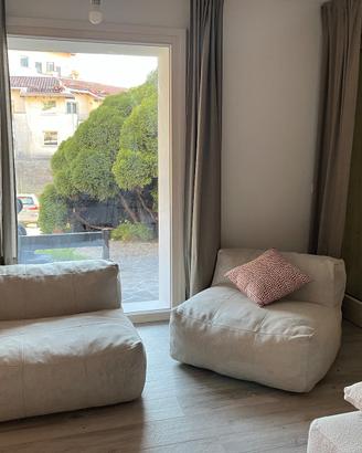 Divani realizzati anche per giardino