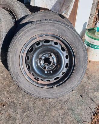 Cerchi e gomme neve Opel Corsa