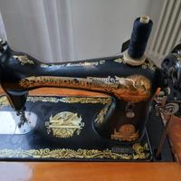 2 macchine da cucire singer