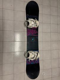 Tavola snowboard NITRO e attacchi DRAKE