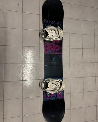 Tavola snowboard NITRO e attacchi DRAKE