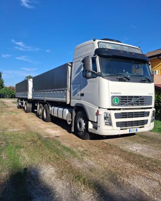 Volvo FH12 460 6x2 + rimorchio Zorzi ribaltabile