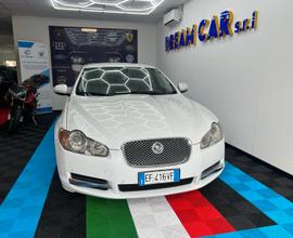 Jaguar XF 3.0 D V6 241CV 5p. - Diesel