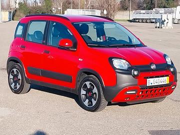 Fiat Panda 1.0 FireFly S&S Hybrid CrossRed