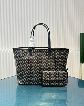 Borsa Goyard tote da donna a mano