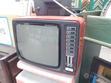 TV vintage Grundig rossa epoca 1970 televisore