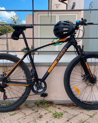 Bicicletta mountain  bike freni a disco