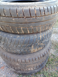 Pneumatici 165/70 R13