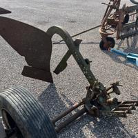 Aratro monovomere singolo Cesari