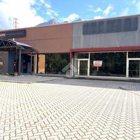 CAPANNONE A TALAMONA