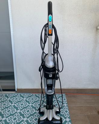 Lava e aspira pavimenti