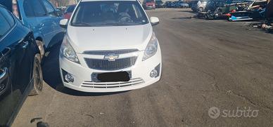 Chevrolet spark 2011 paraurti portiera